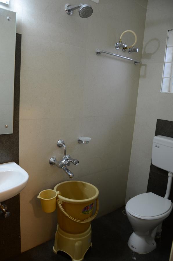 Hotel Vasantham Palace Ooty Dış mekan fotoğraf